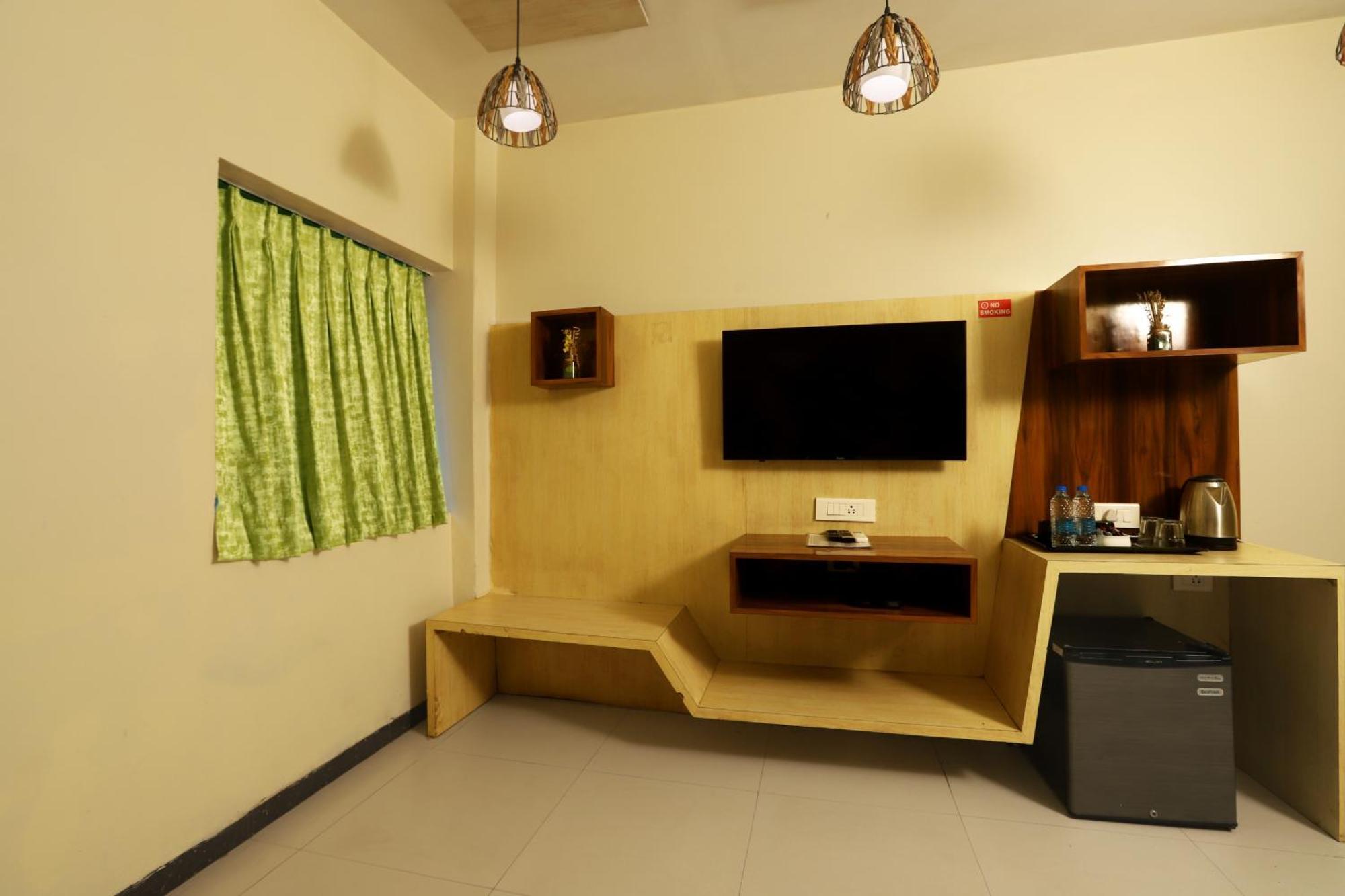 Hotel Elite Continental- Near Mumbai International Airport Andheri East — Photos 2